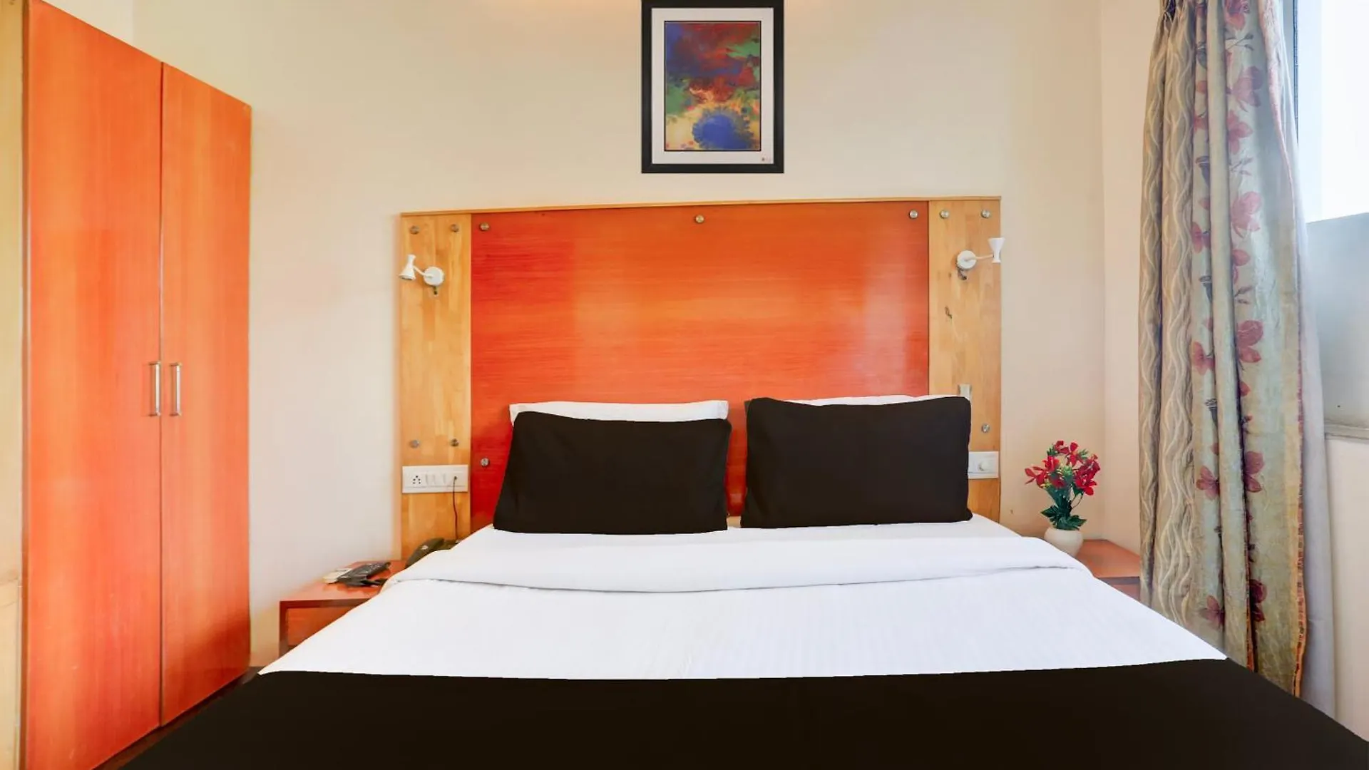 **** Hotel Super Townhouse Fateh Sagar Formerly Vatika Inn Udaipur Inde